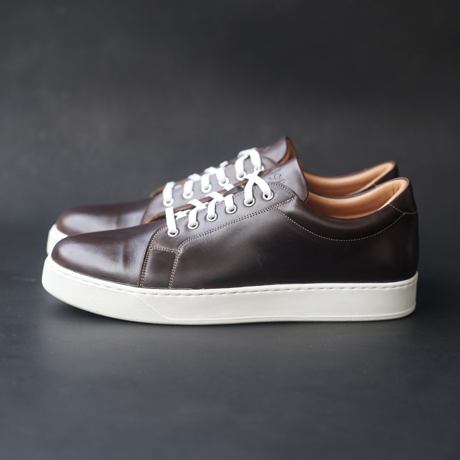 Songo Low Top with Pull Up Leather and Vibram Rubber  Sole