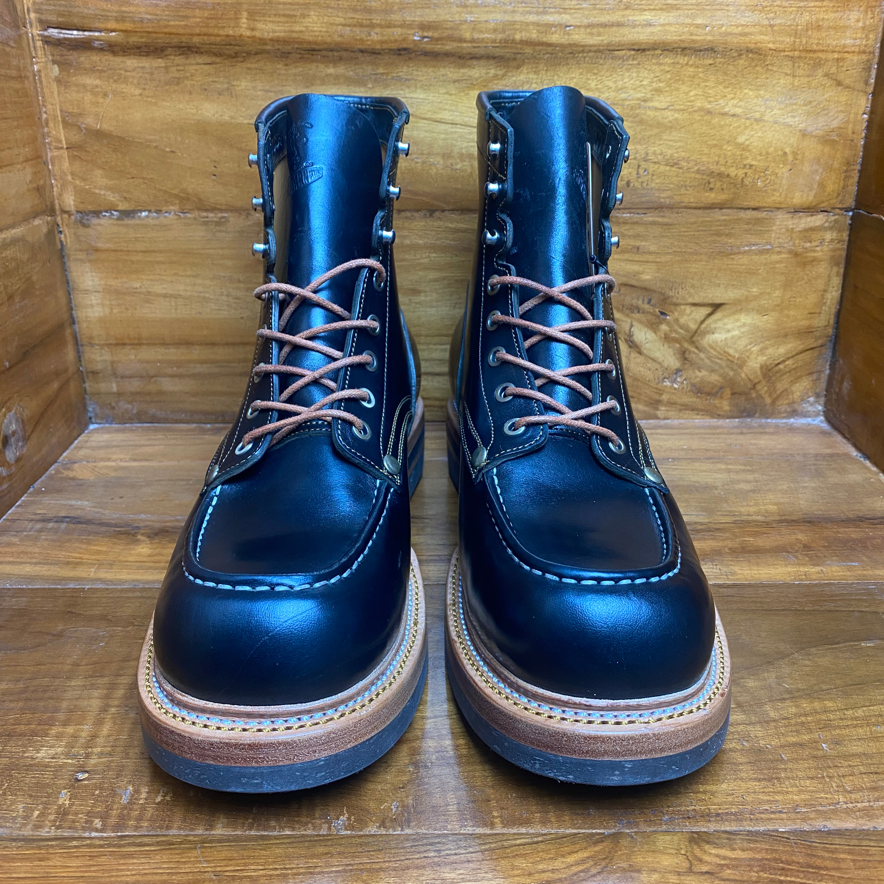 Prof. Barnets "Smith V2" Moc Toe Boots