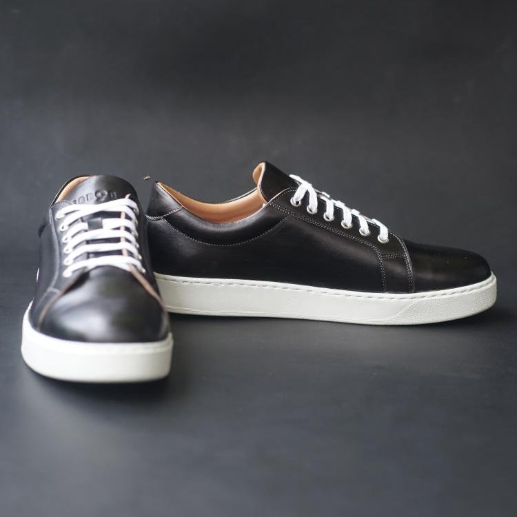 Songo Low Top with Veg Tan Leather and Vibram  Rubber Sole