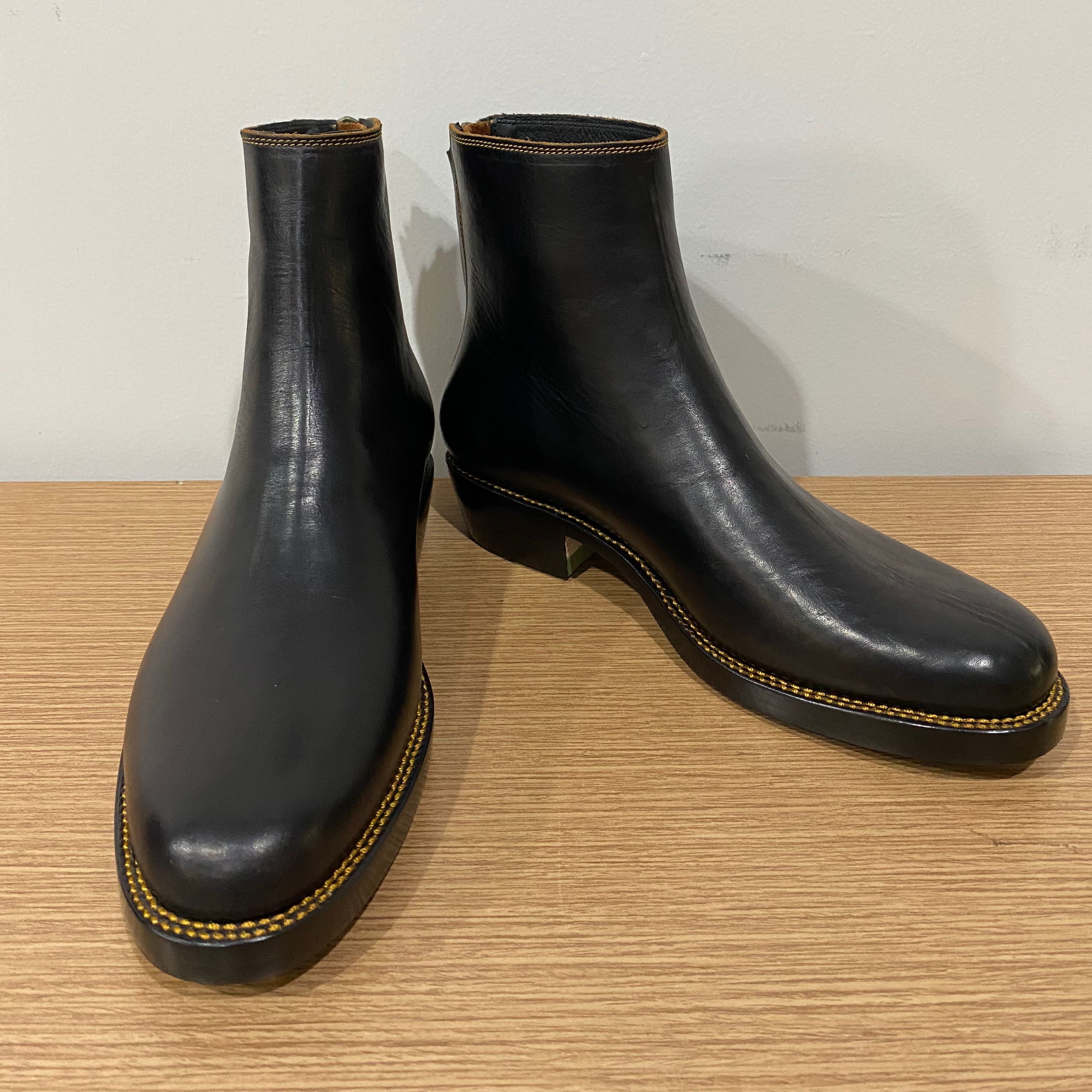 Fortis Sadewa Wholecut Zipper Boots