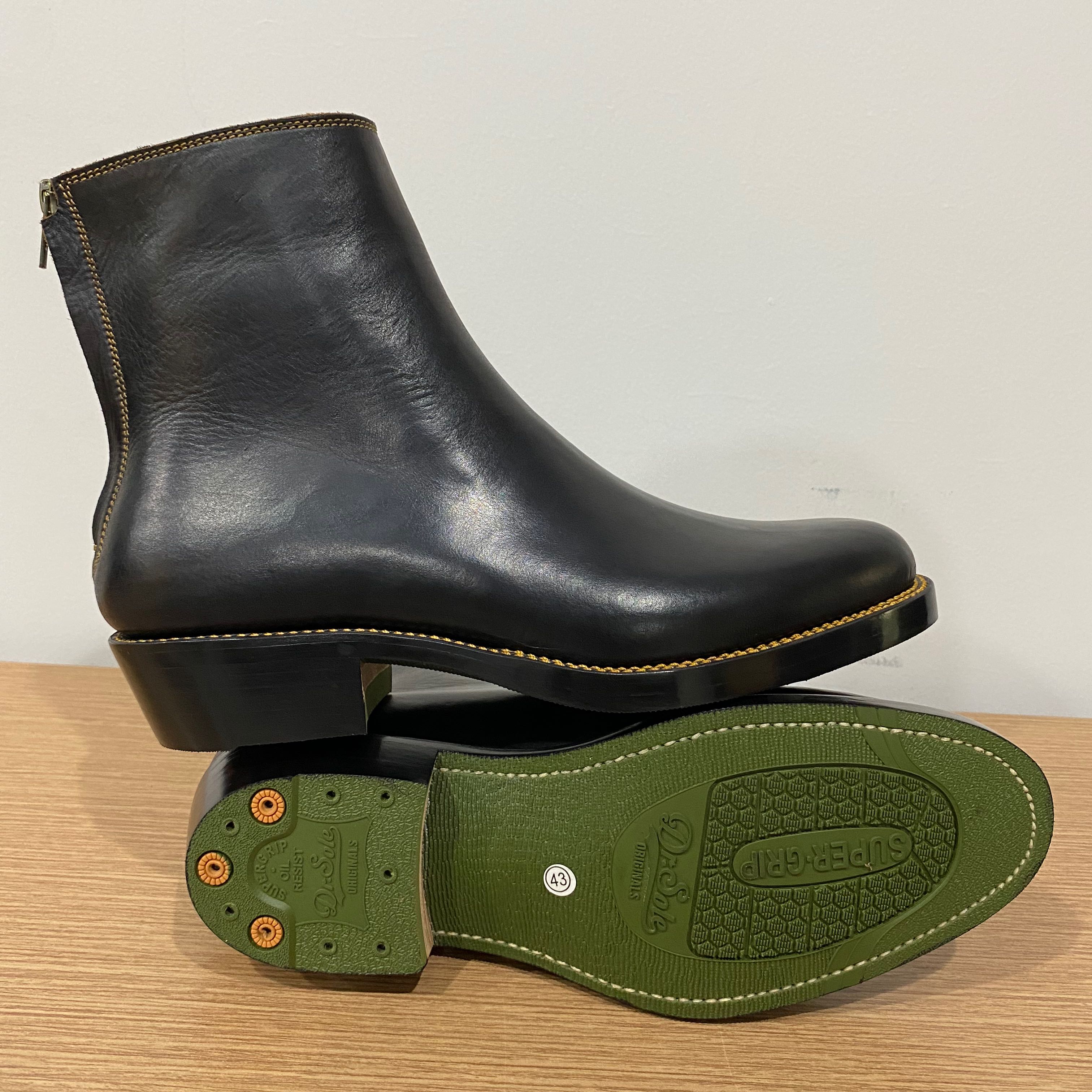 Fortis Sadewa Wholecut Zipper Boots